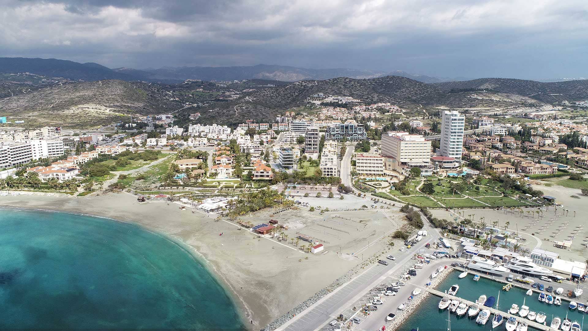 Buy Luxury Seafront Apartments in Limassol | Capri by BBF