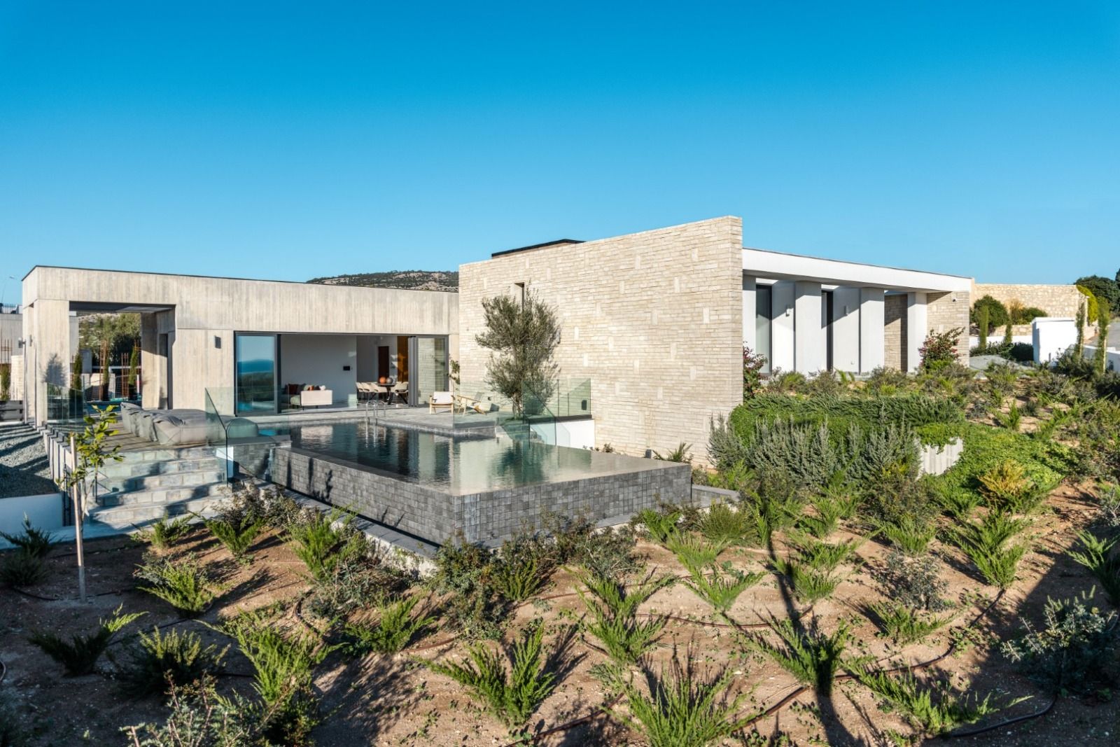 Pearl Sea Caves Villa 1 Paphos – 4-Bed Luxury Villa for Sale