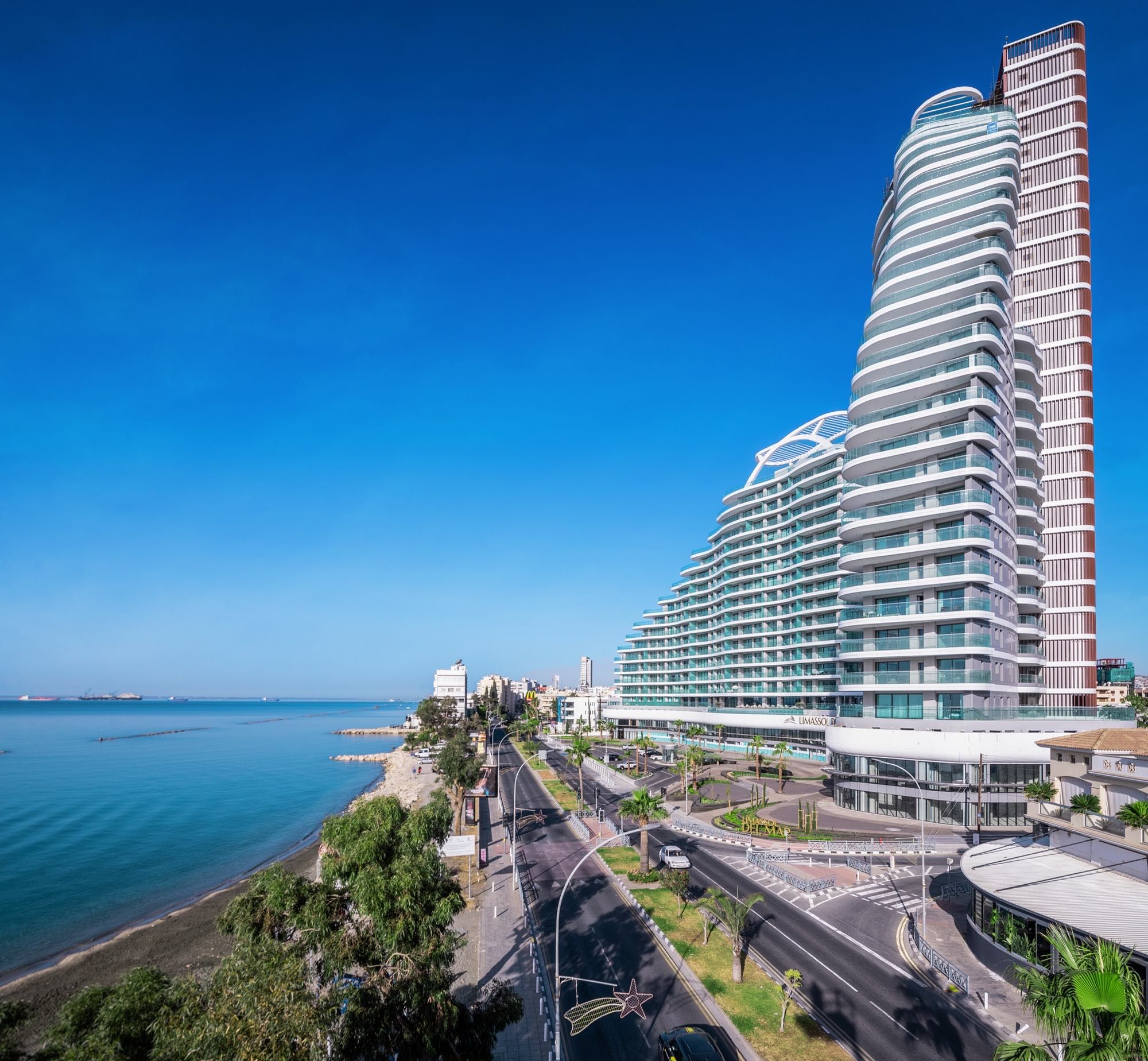 Купить Элитные Апартаменты – Limassol Del Mar