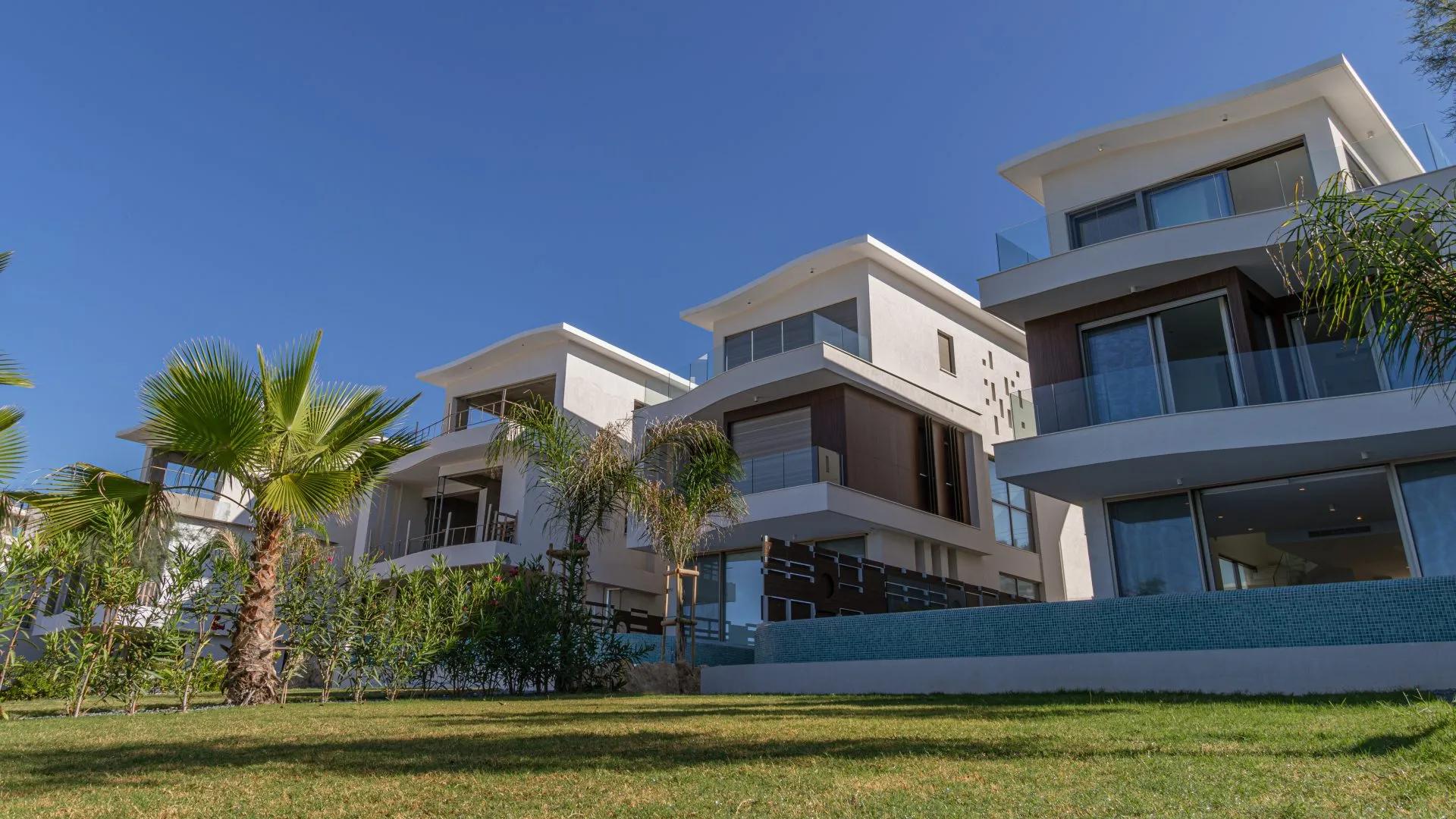 Купить Виллы у Моря в Пафосе – Armonia Beach Villas Кипр
