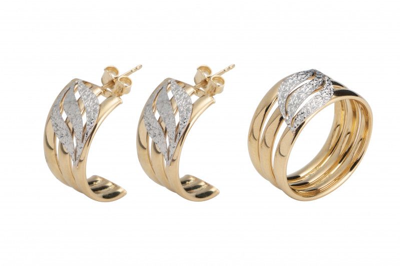 coppia di orecchini e anello chini