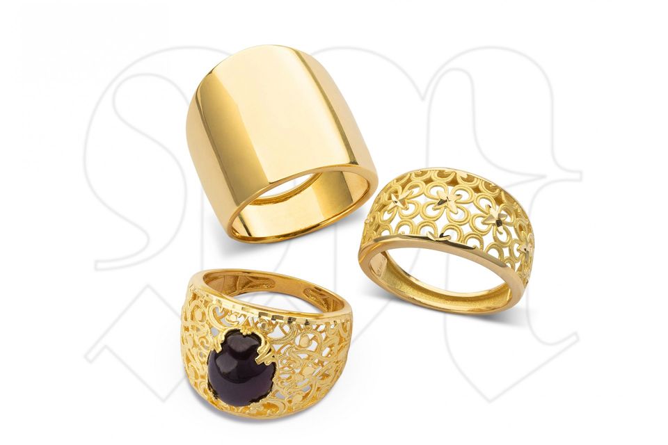set of golden rings
