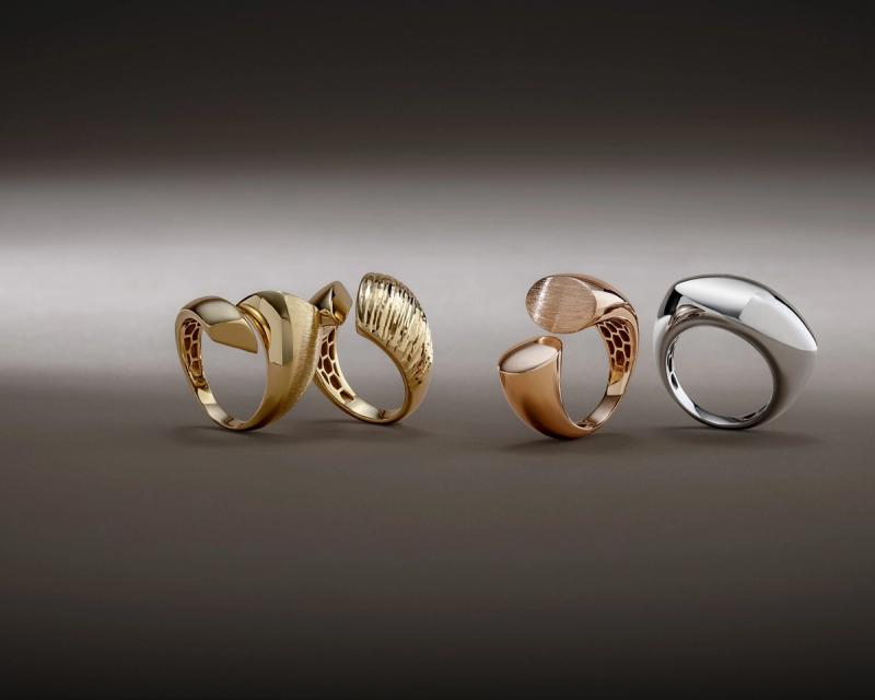 set of silver rings