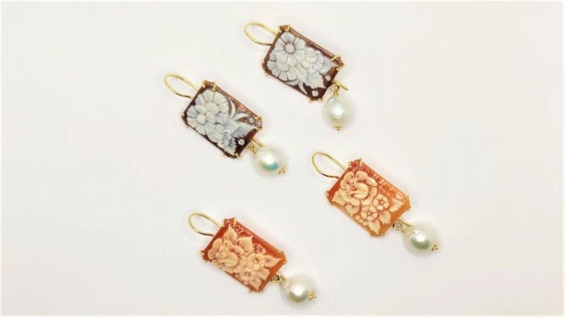 set of earrings with cameos