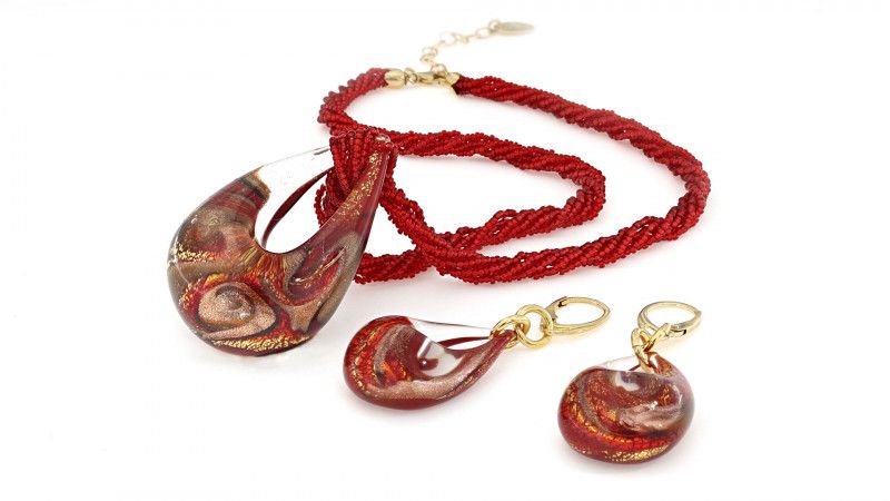 collana e orecchini linea italia
