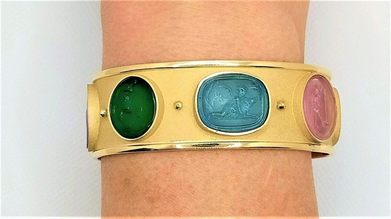 bracelet with colorful cameos