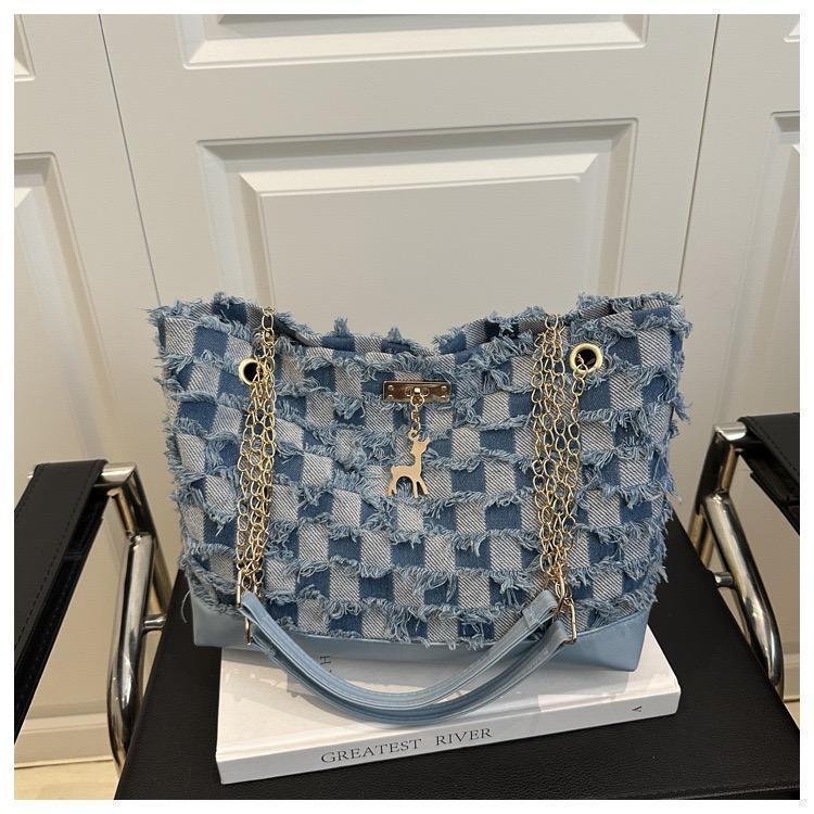 The Frayed Denim Tote