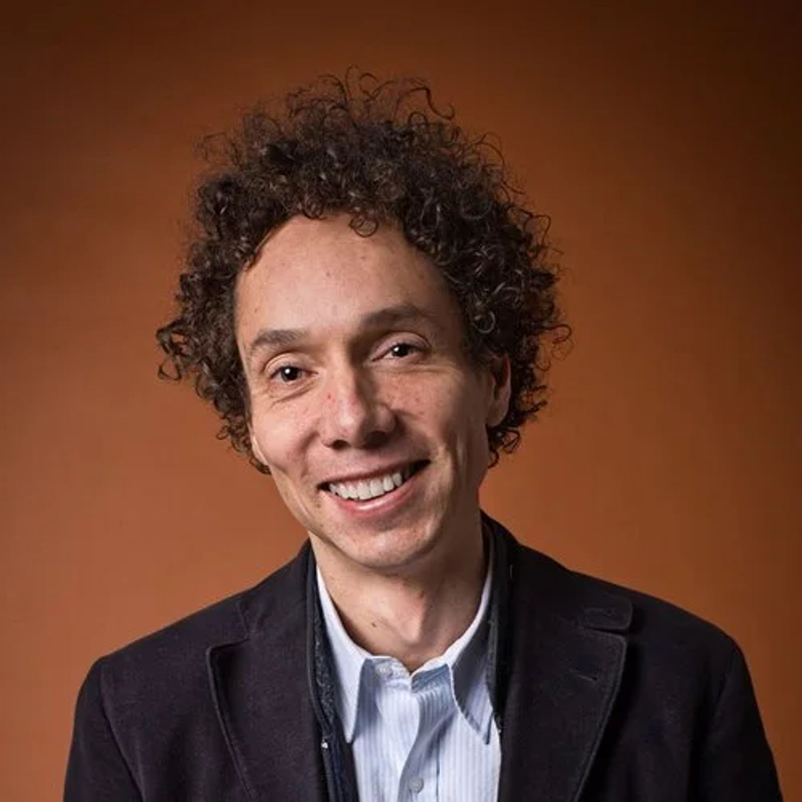 Darian Kovacs Interviews Malcom Gladwell on his Thinking Behind The Tipping Point