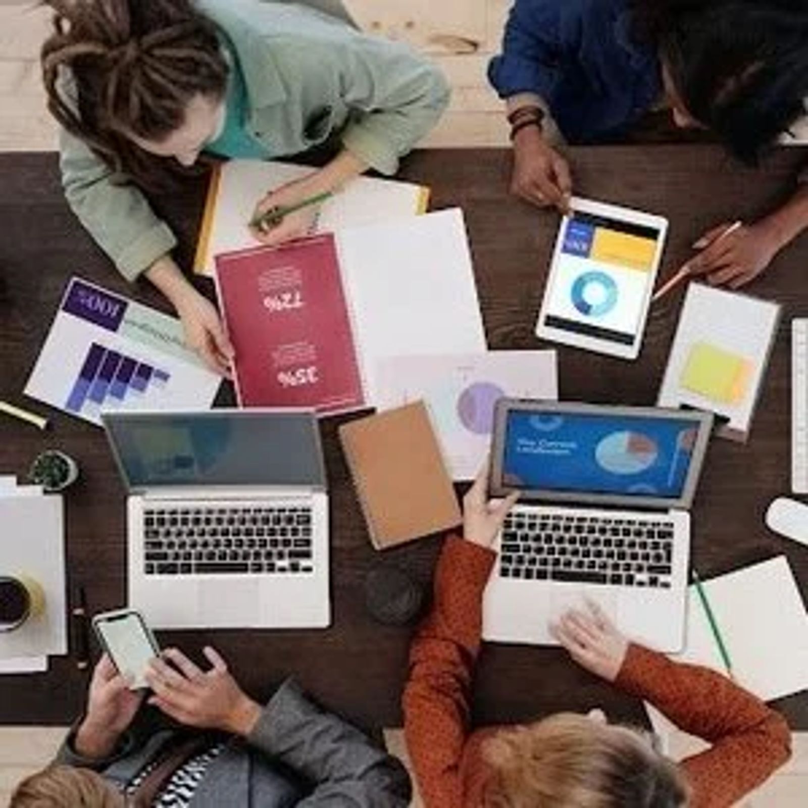 Canadian Digital Marketing Course Breakdown: Who Should You Choose?