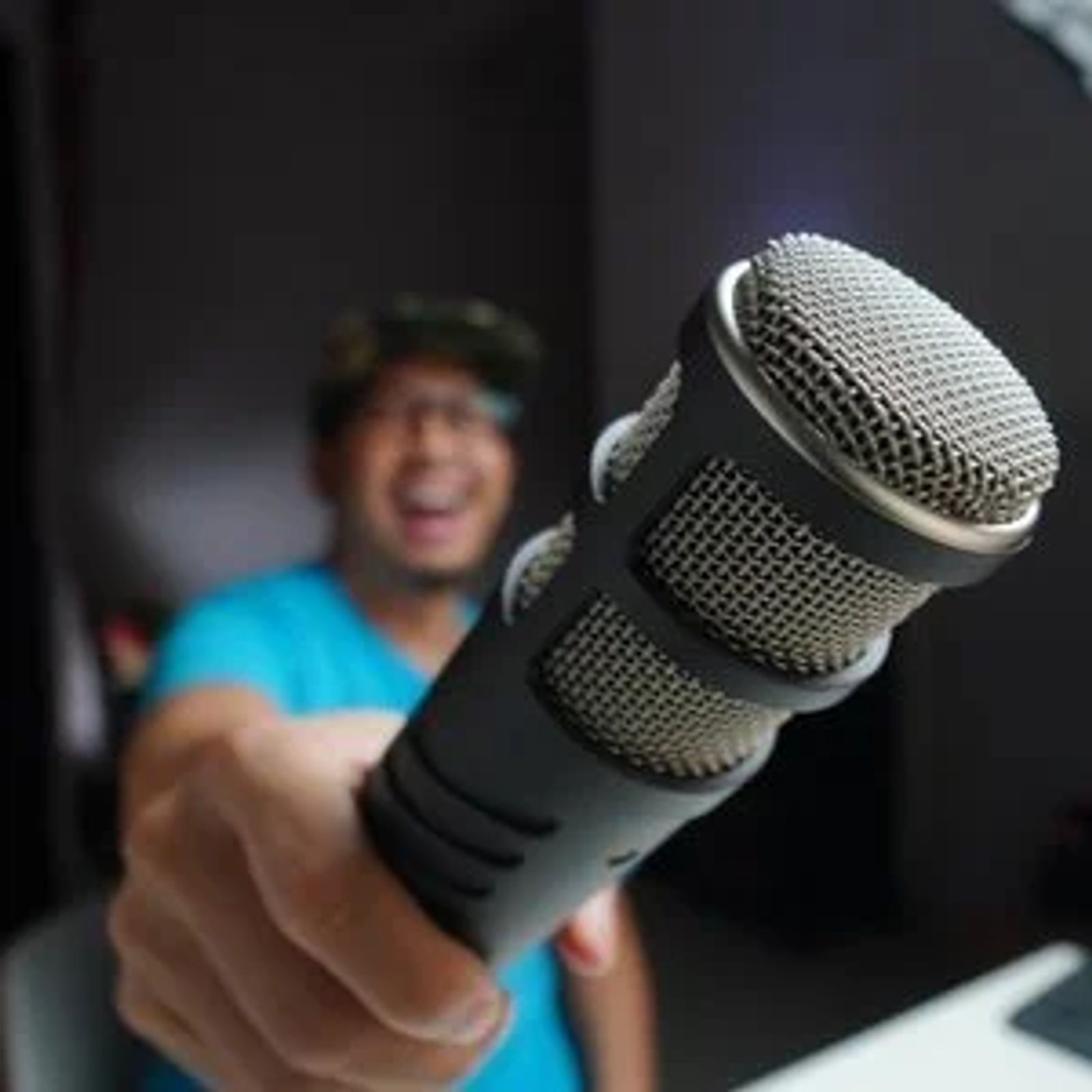 12 Tips From Chart-Topping Podcasts