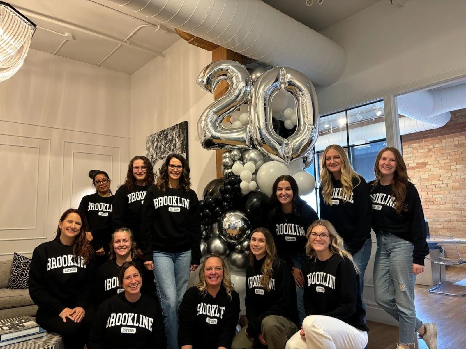 Brookline Public Relations’ 5 Resolutions for 2025 Listicle – Inspired by Two Decades of Success