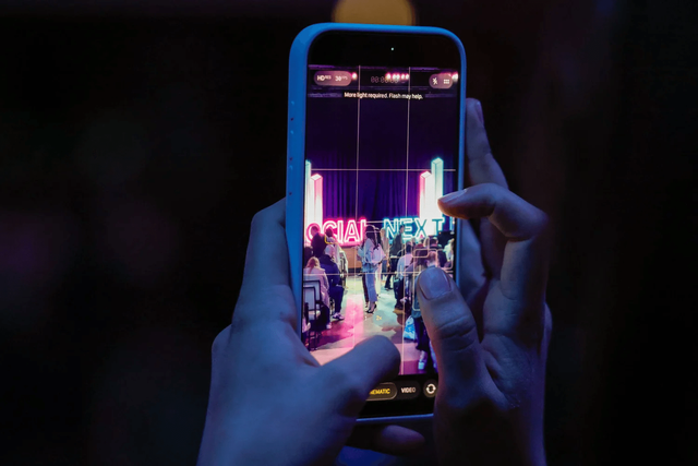 Capturing a session on a phone at a marketing event