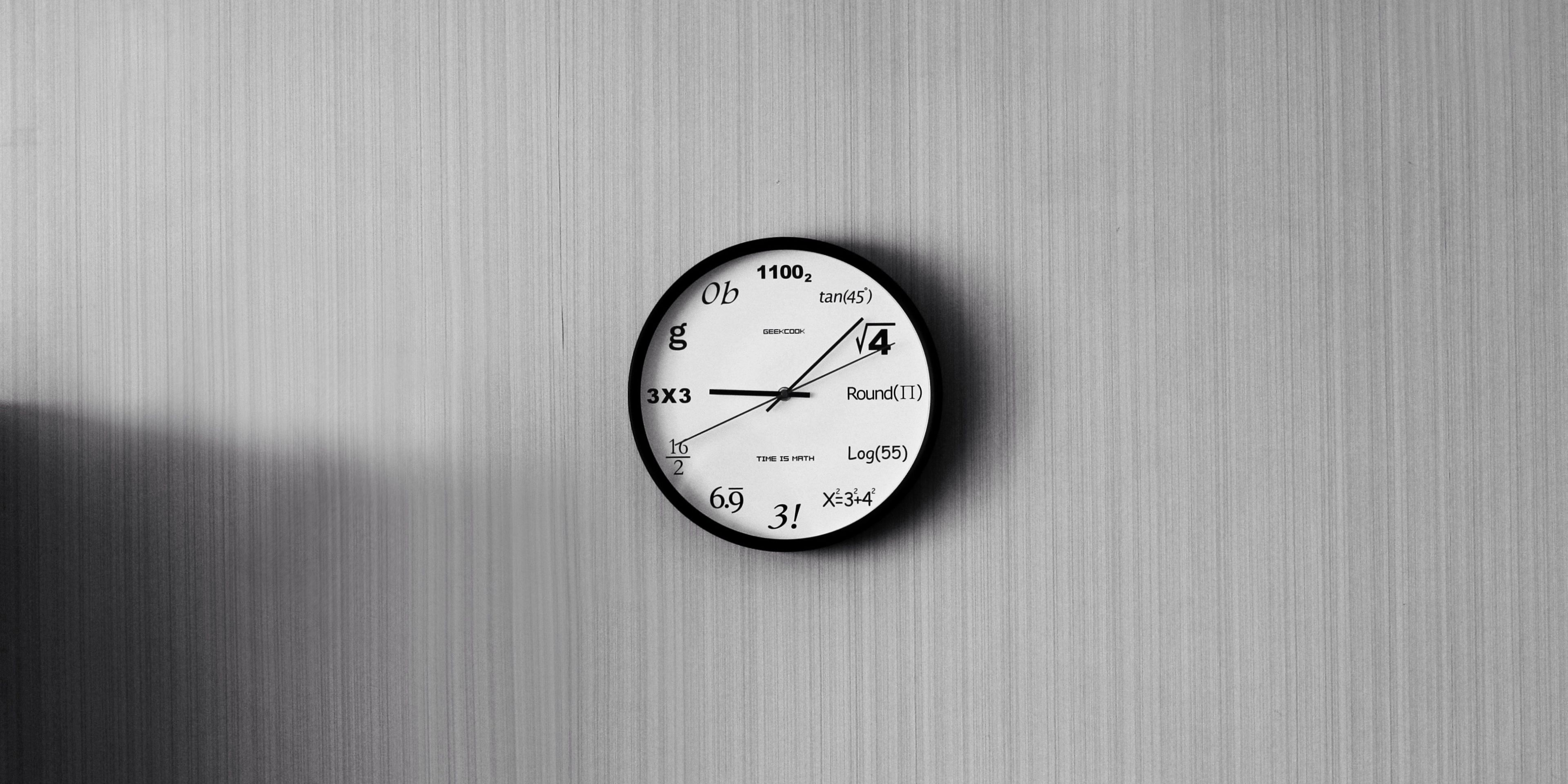 Klokke med regnestykker