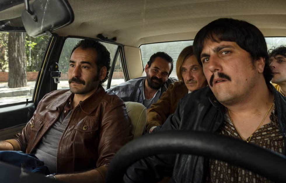 e95ffad9-4ee6-41c6-a77d-f3976a4131d9