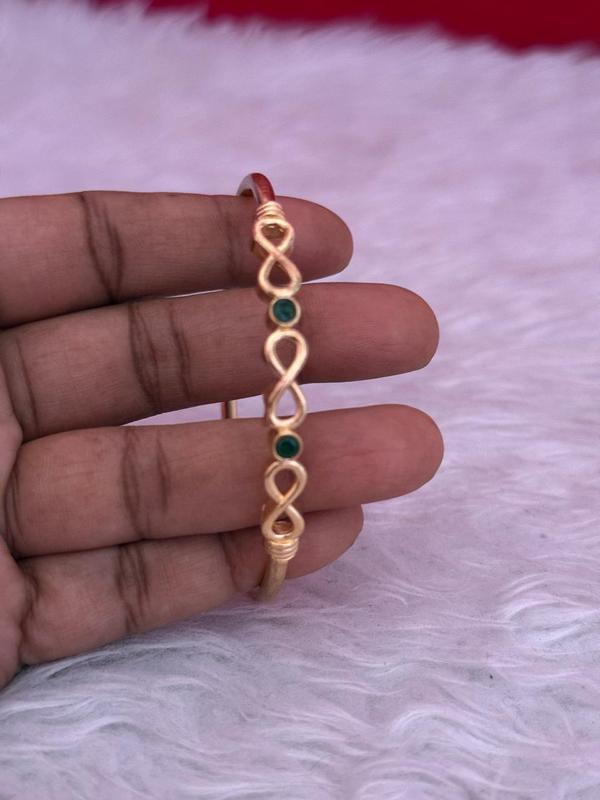 Eternal emerald green Stone Kaapu