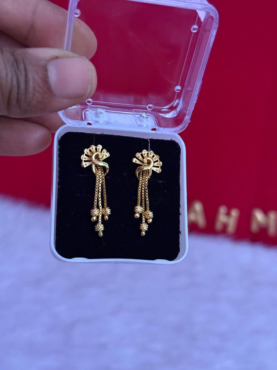 Earrings.2