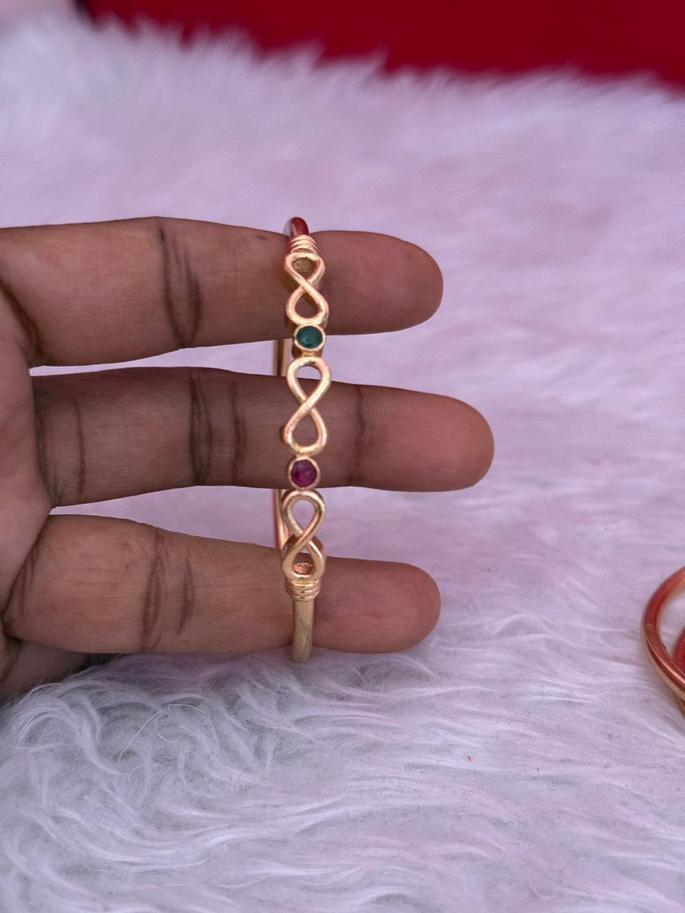 Eternal ruby/green Stone single Kaapu
