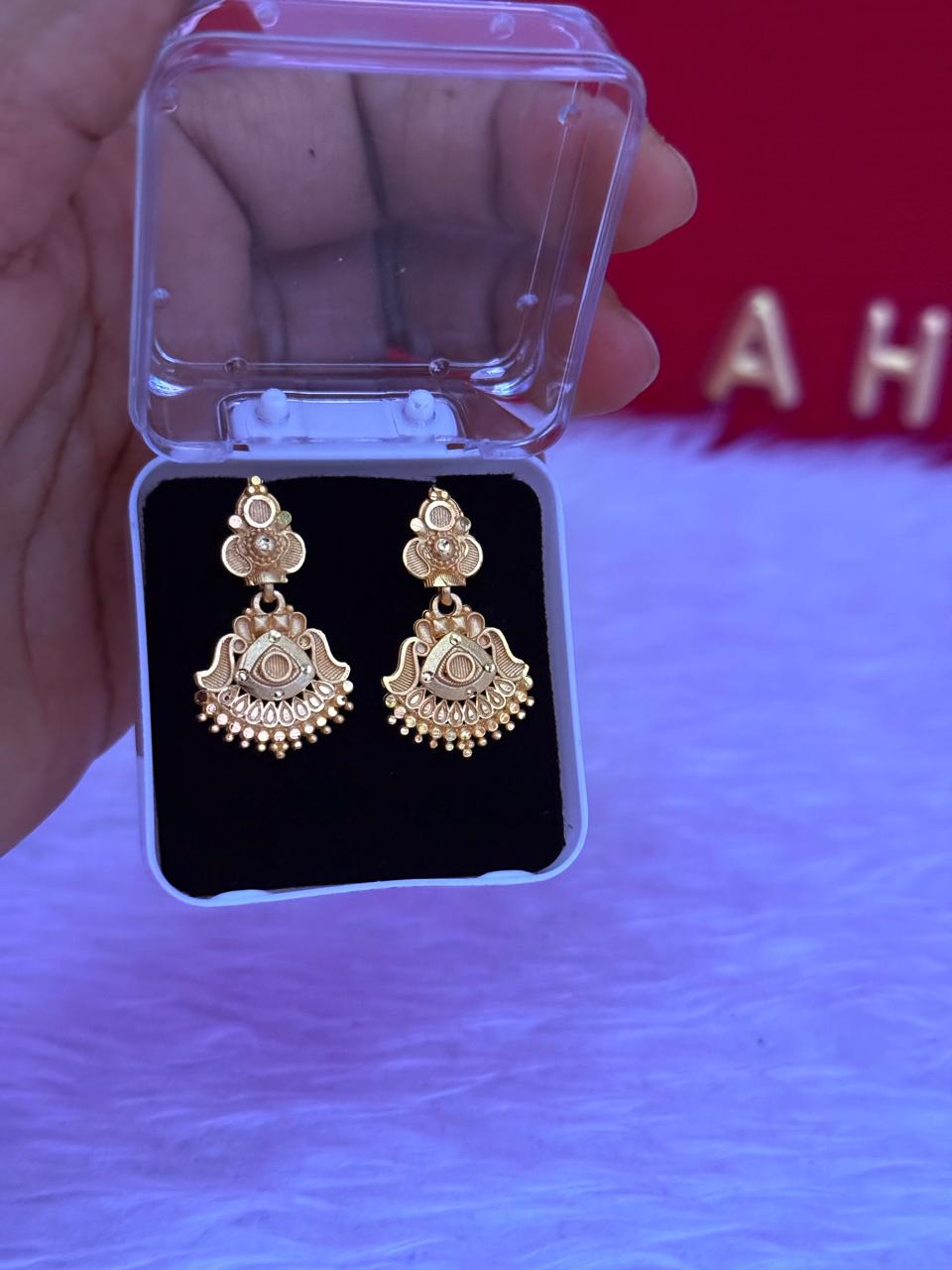 Visiri kammal earrings.1