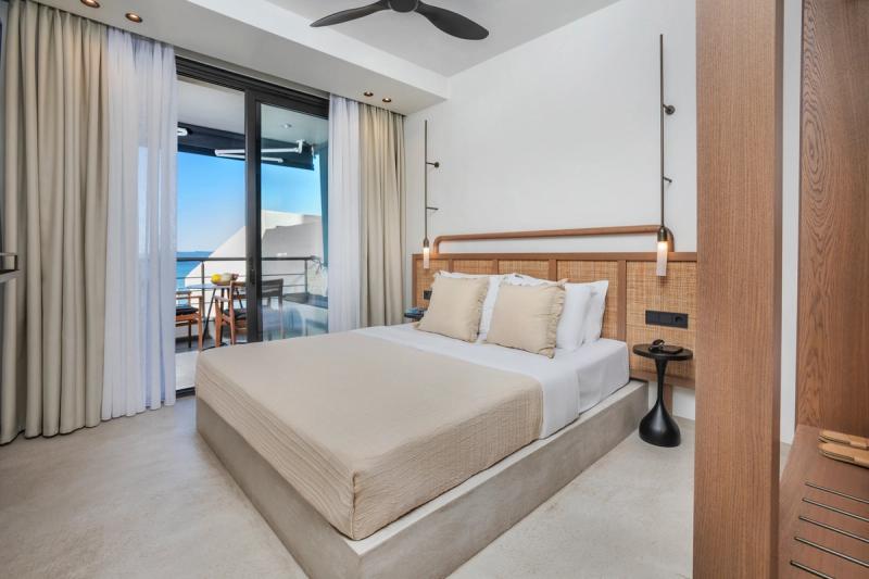 Deluxe Double Room with Sea View