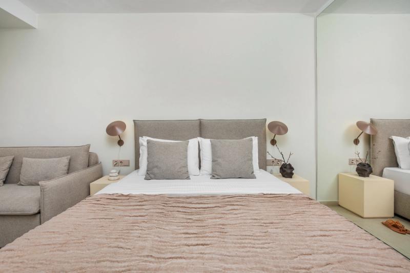 Junior Suite with Sea View — photo 1