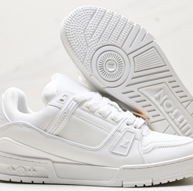 Louis Vuitton Blancas