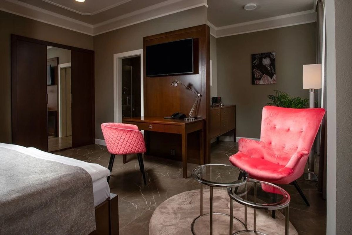 ANNA Hotel
