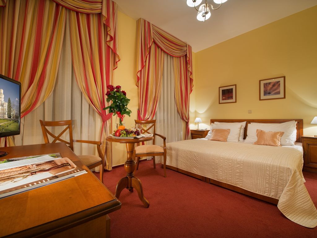 Hotel Podhrad, Hluboká nad Vltavou