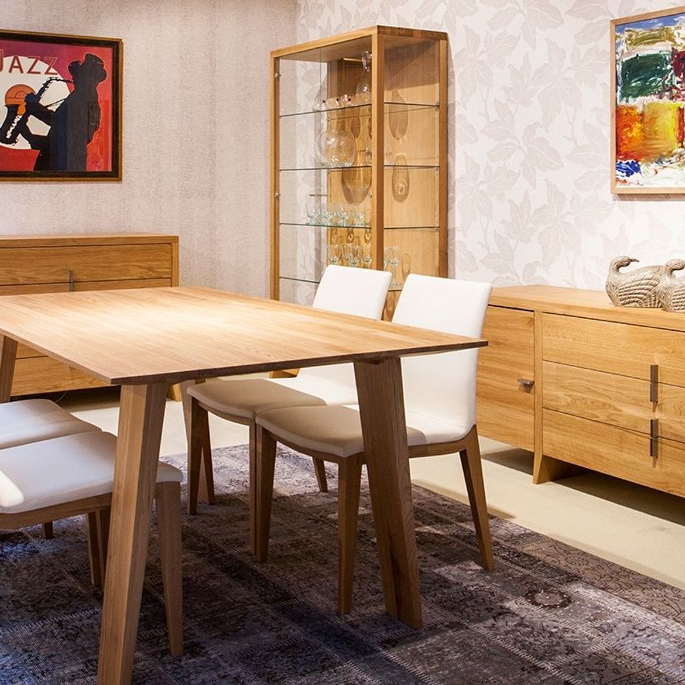 Knihovna úzká Regata