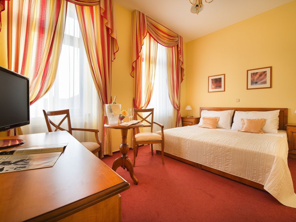 Hotel Podhrad, Hluboká nad Vltavou