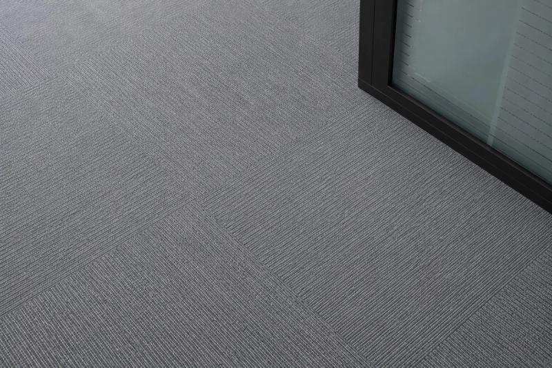 Moquette acoustique tertiaire