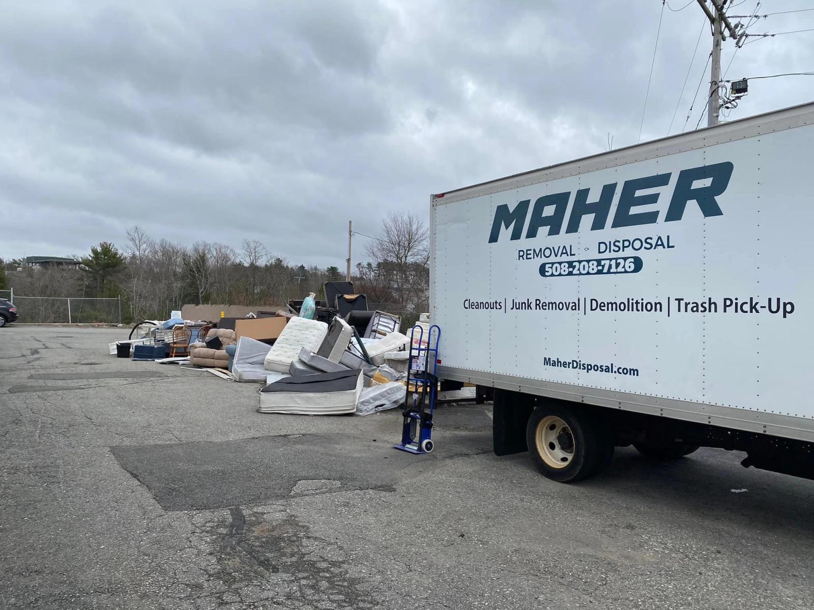 Plymouth, MA Trash Pickup, Junk Removal, Junk Cleanouts, Demolitions