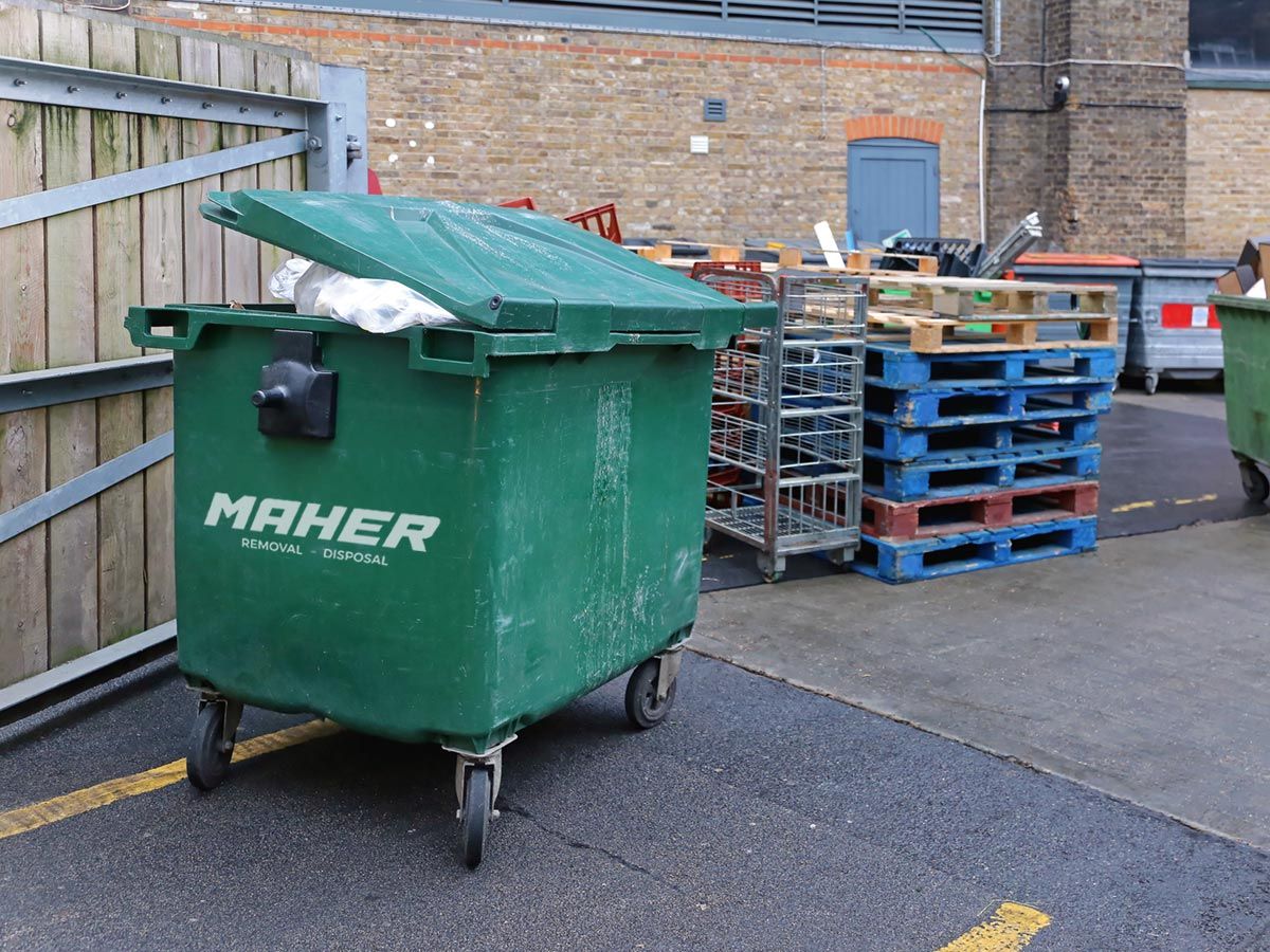 Maher Removal & Disposal offers commercial trash pickup & recycling services for businesses.