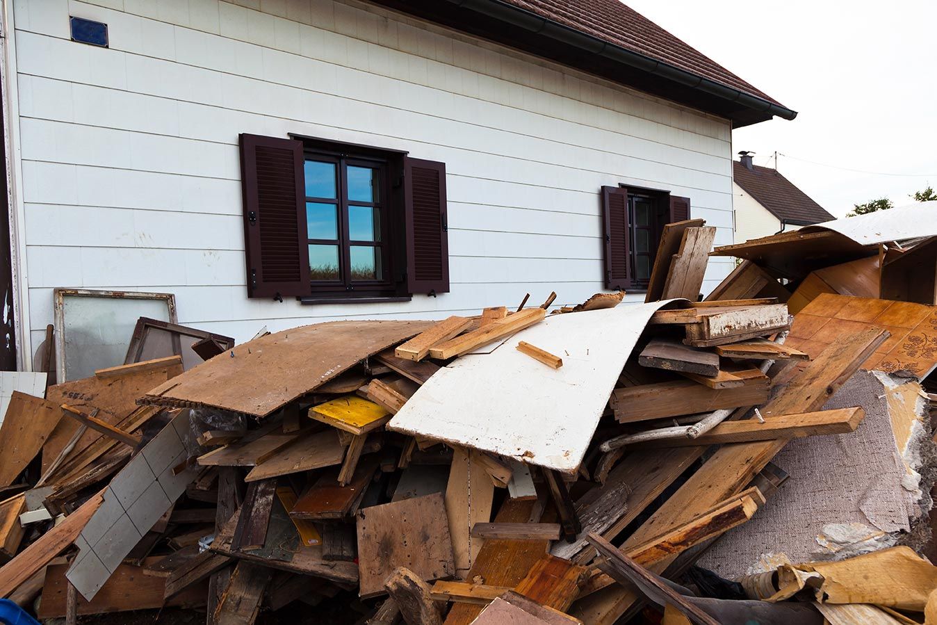 Maher Removal & Disposal offers construction debris cleanup services to residents and commercial businesses.