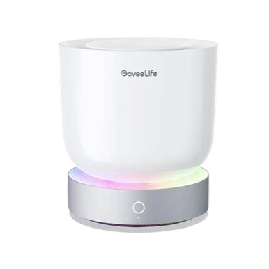 Difusor inteligente GoveeLife H7161 con luz ambiental y vapor funcionando en una habitación