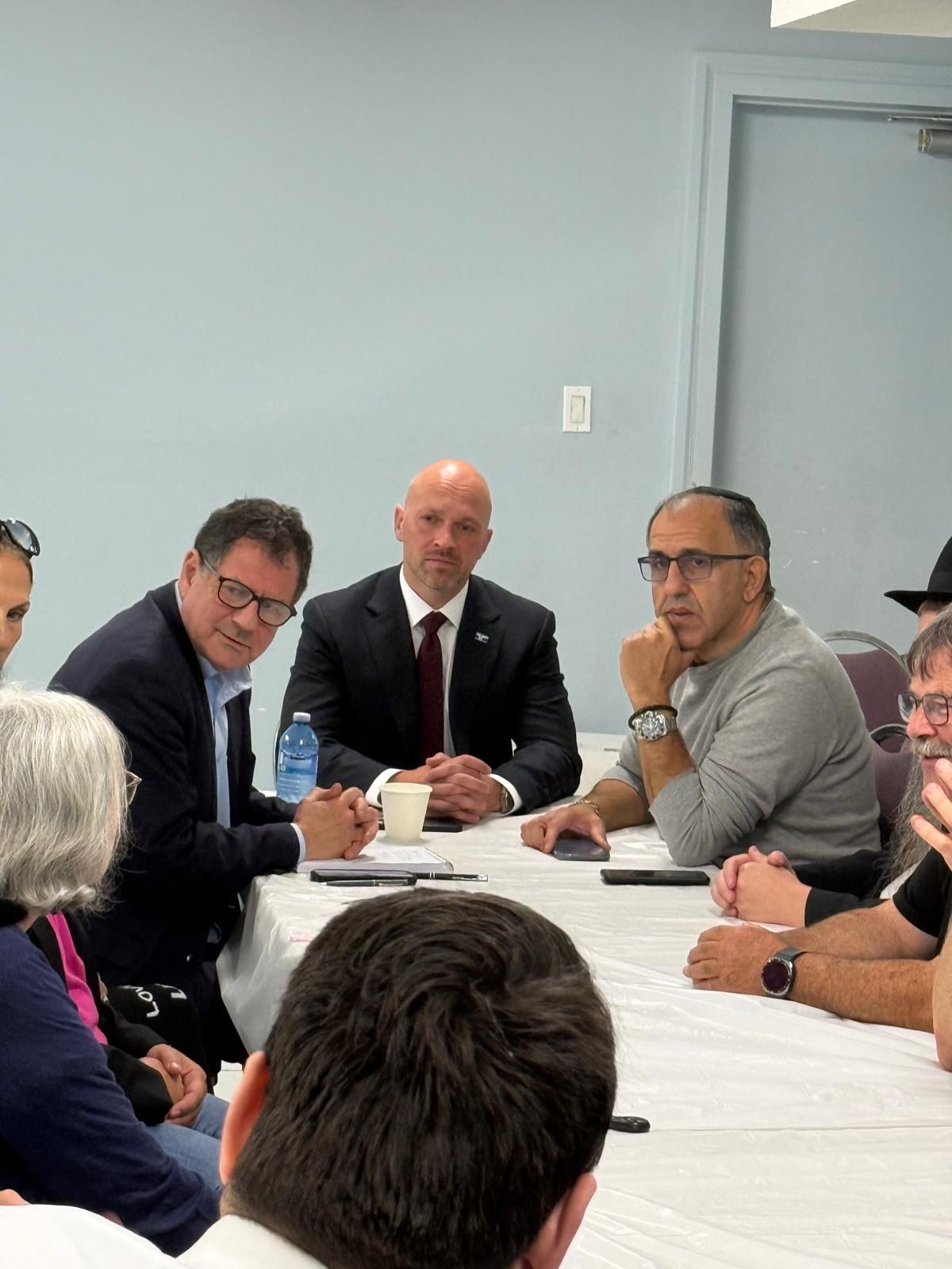 Mayoral Candidate Brad Bradford and Councillor James Pasternak meet with community leaders