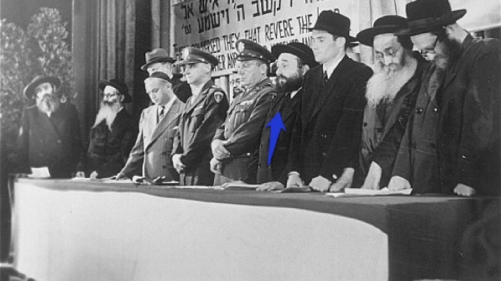 כ"ח אלול Rav Meir Greenwald (Grunwald), the Tetcher Rov, zt”l