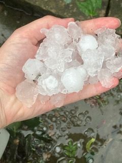 Wild Weather! Storm drops chunks of ice in Toronto.