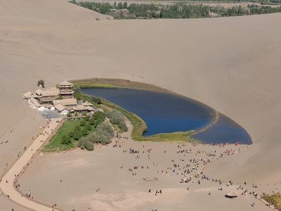 Mingsha Mountain & Crescent Lake