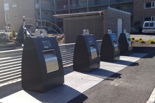 Nedgravde avfallscontainere