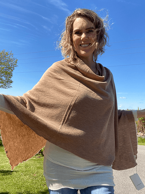 Poncho, Merino - view 3