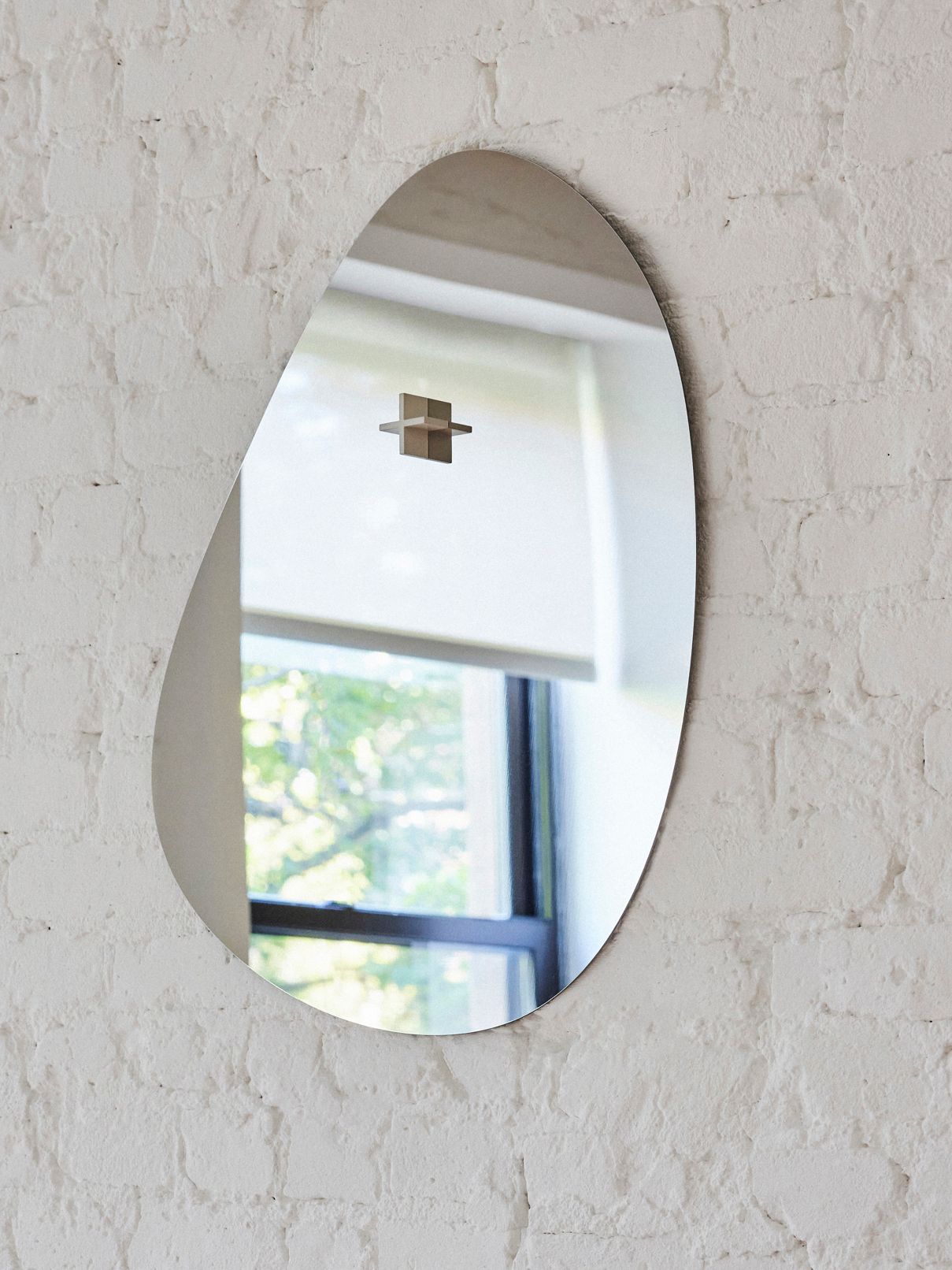Plus Mirror Type A - Contemporary design stainless steel mirror