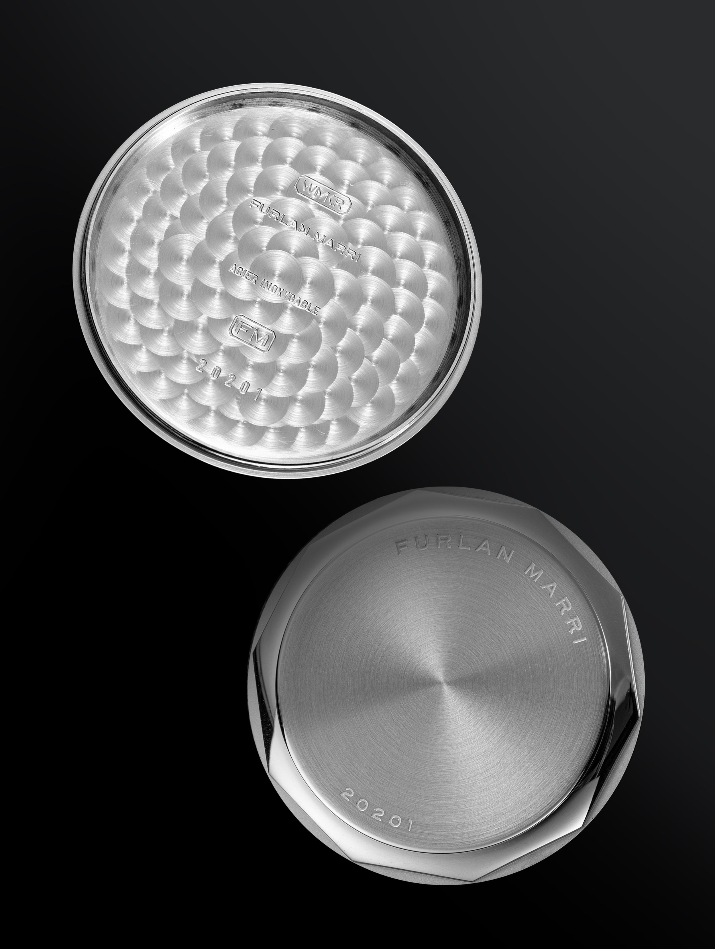 caseback mechaquartz-mobile