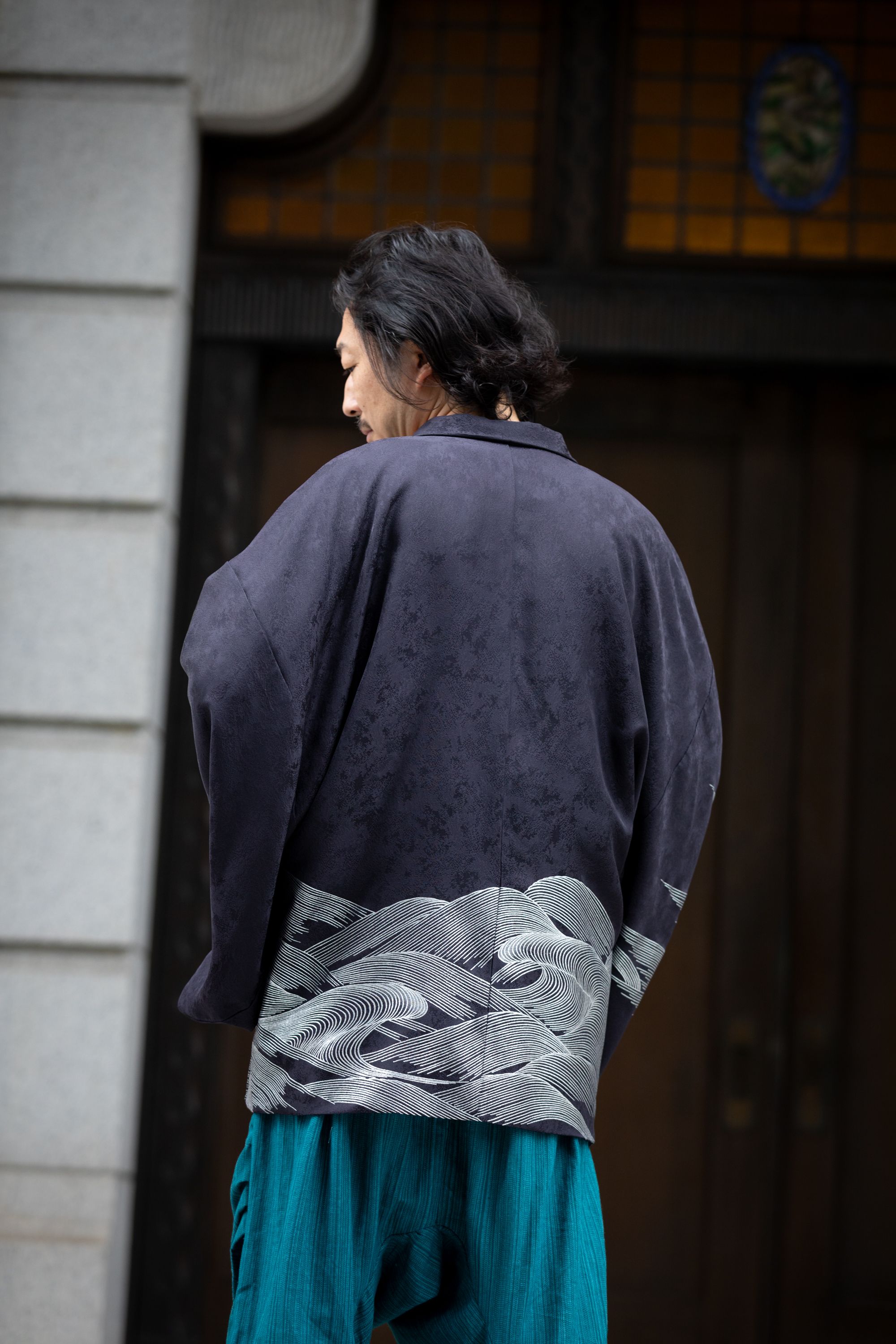 紺の波文様羽織ジャケット 背面
