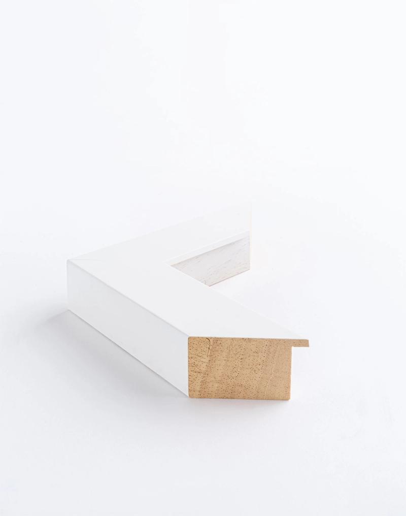 Sample: Munich (40x32mm), White