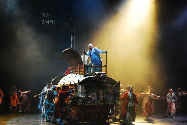 Musical Yi Sun-sin performance 1