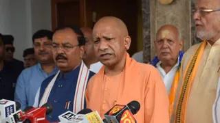 सीएम योगी आदित्यनाथ की विपक्ष को दो टूक, चंदा चोरी की बात न करें राम मंदिर निर्माण के लिए पैसा नहीं देने वाले लोग - cm yogi adityanath fires on opposition says no right to say single word on chanda chori as they not given single penny