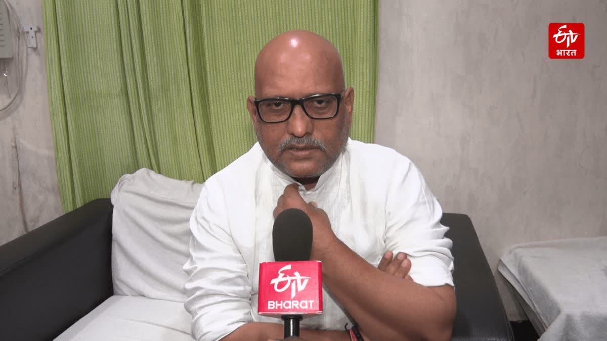 प्रयागराज में अजय राय बोले- 8 अगस्त को केपी ग्राउंड में जुटेगा छात्रों का सैलाब, प्रदेश प्रभारी ने कहा- यह चढ़ावा चोरों की सरकार