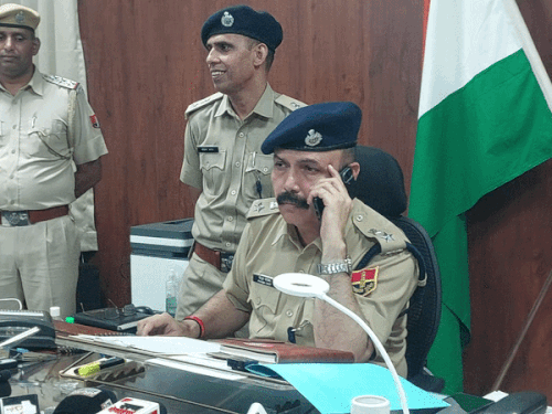 नकली नोट डिजाइन करने वाला दिल्ली से गिरफ्तार: हरियाणा से राजस्थान में हो रही थी सप्लाई, तीन आरोपियों को पहले पकड़ चुकी पुलिस - Dausa News