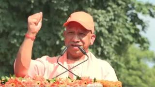 तिरंगा यात्रा से मंच से सीएम योगी आदित्यनाथ की दो टूक-चेत जायें, देश के प्रतीकों व महापुरुषों का अपमान करने वाले - cm yogi adityanath warns anti national activist people flagged off tiranga yatra in lucknow