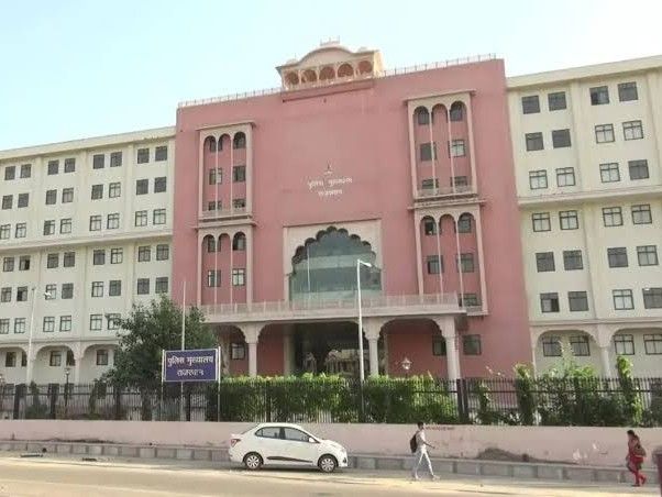 एएसपी रैंक के 49 आरपीएस अधिकारियों के ट्रांसफर: नीरज पाठक होंगे जयपुर ग्रामीण के नए ASP ; समीर दुबे को मुख्यमंत्री सतर्कता में लगाया - Jaipur News